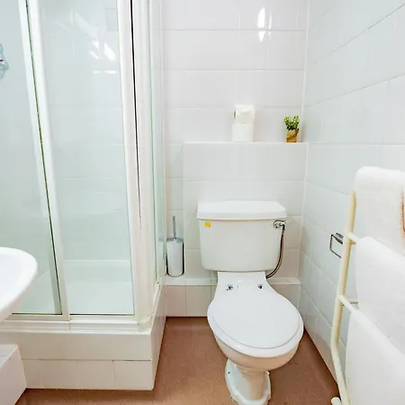 215 - The Willow At The Harbour Mill By Shortstays Westport Exterior photo